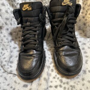 Nike Kids Black Sneakers
